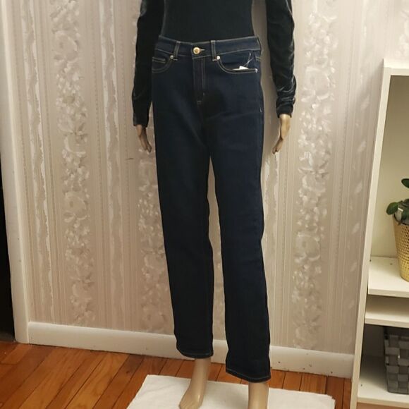 Michael Kors Dillon Relaxed Jeans - Picture 5 of 6